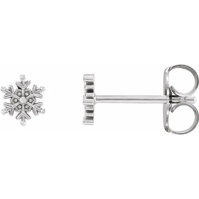 14k White Gold 5.1x4.5 mm Petite Snowflake Earrings