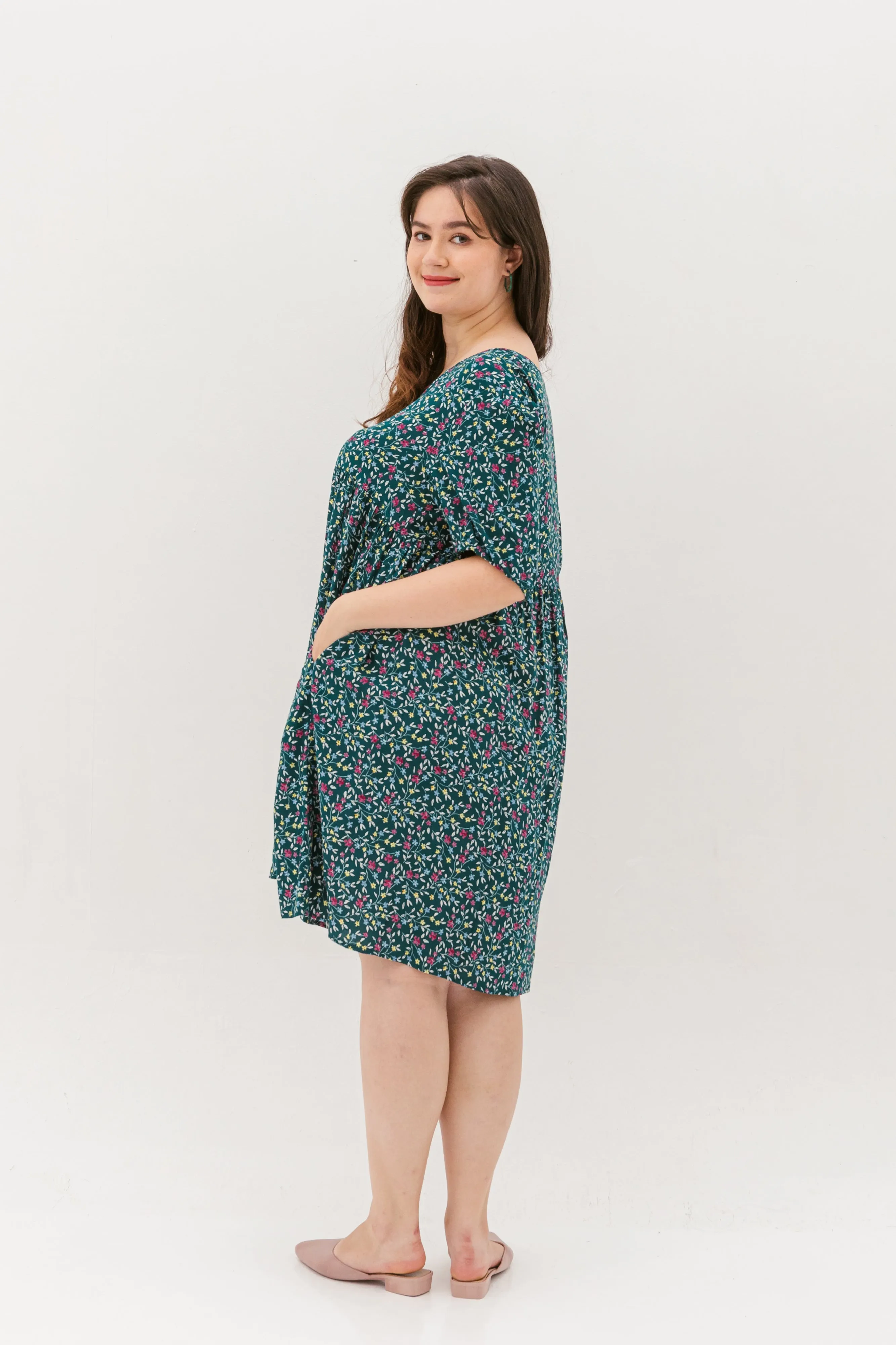 Bridget Tie Neck Keyhole Babydoll Dress In Green Floral