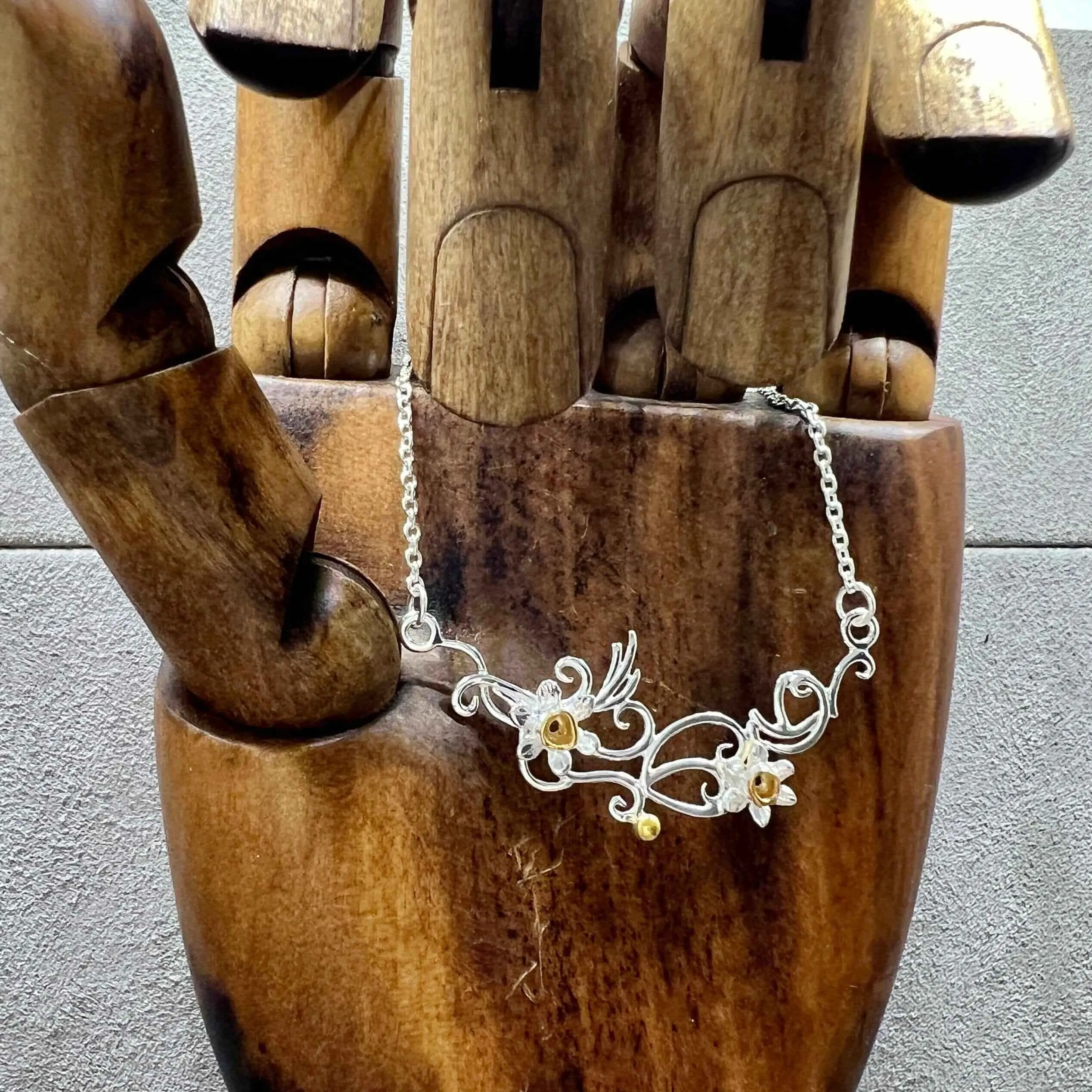 Daffodil Flower Necklace in Sterling Silver & 18 Carat Gold