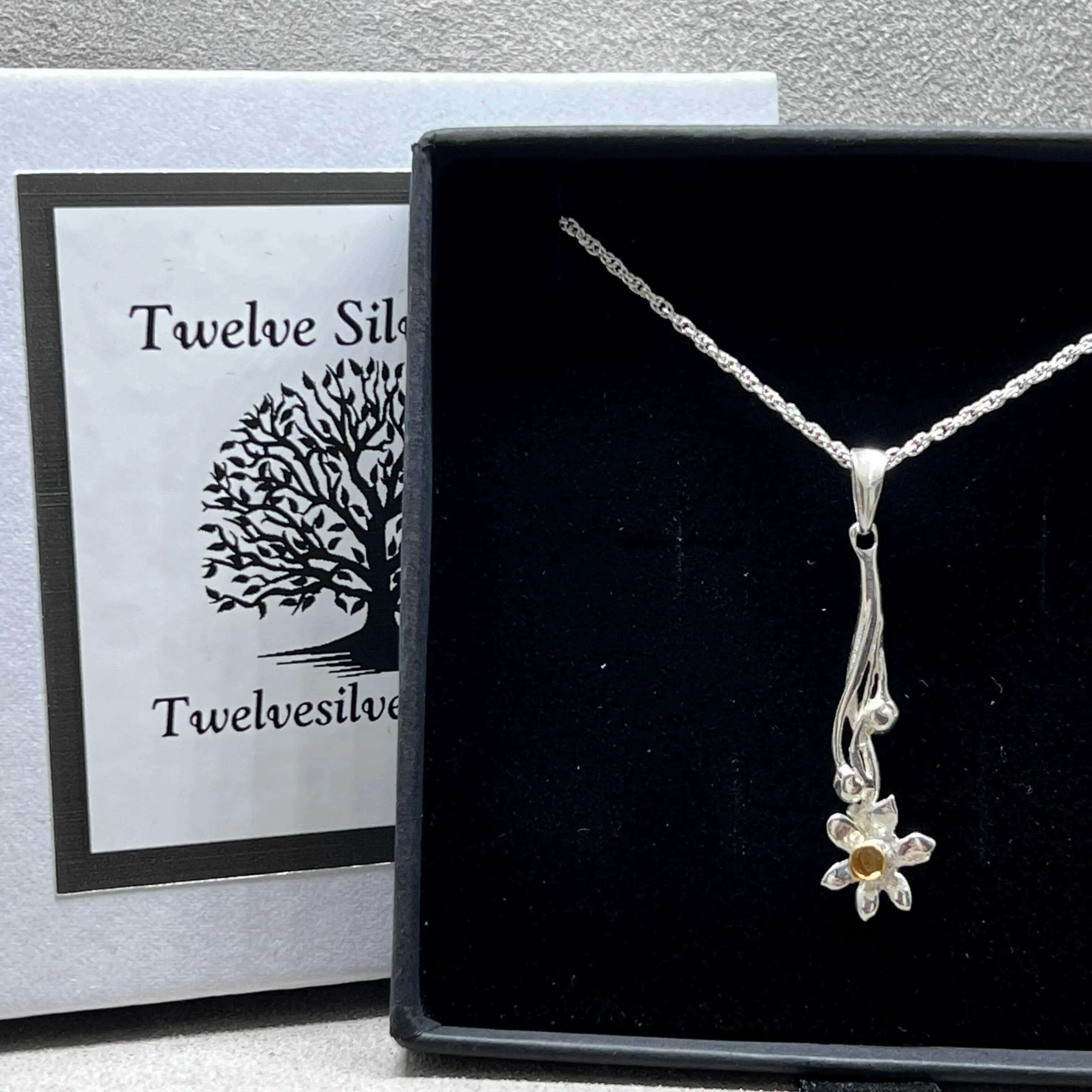 Daffodil Flower Pendant in Sterling Silver & 18 Carat Gold