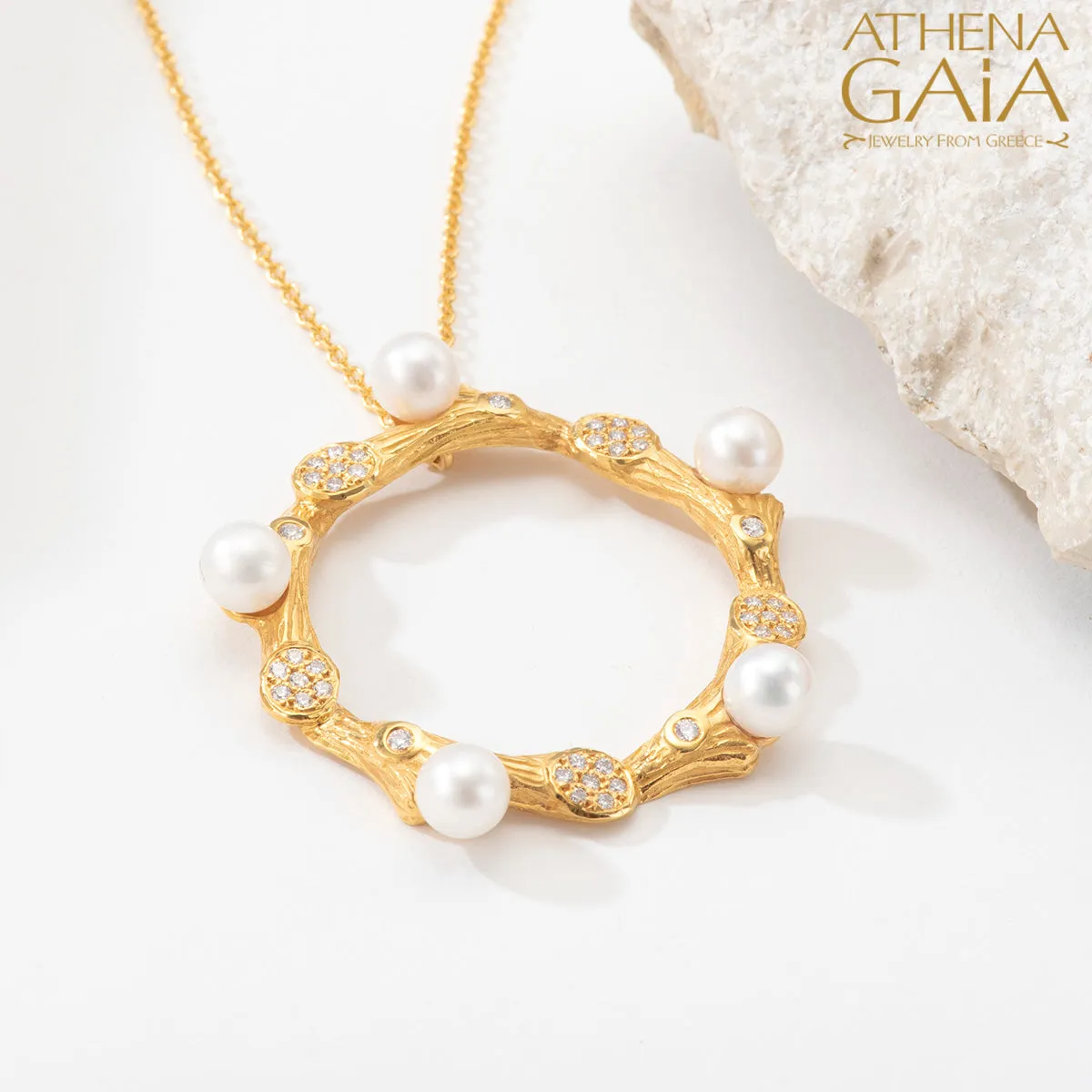 Four Seasons Open Circle Winter Necklace