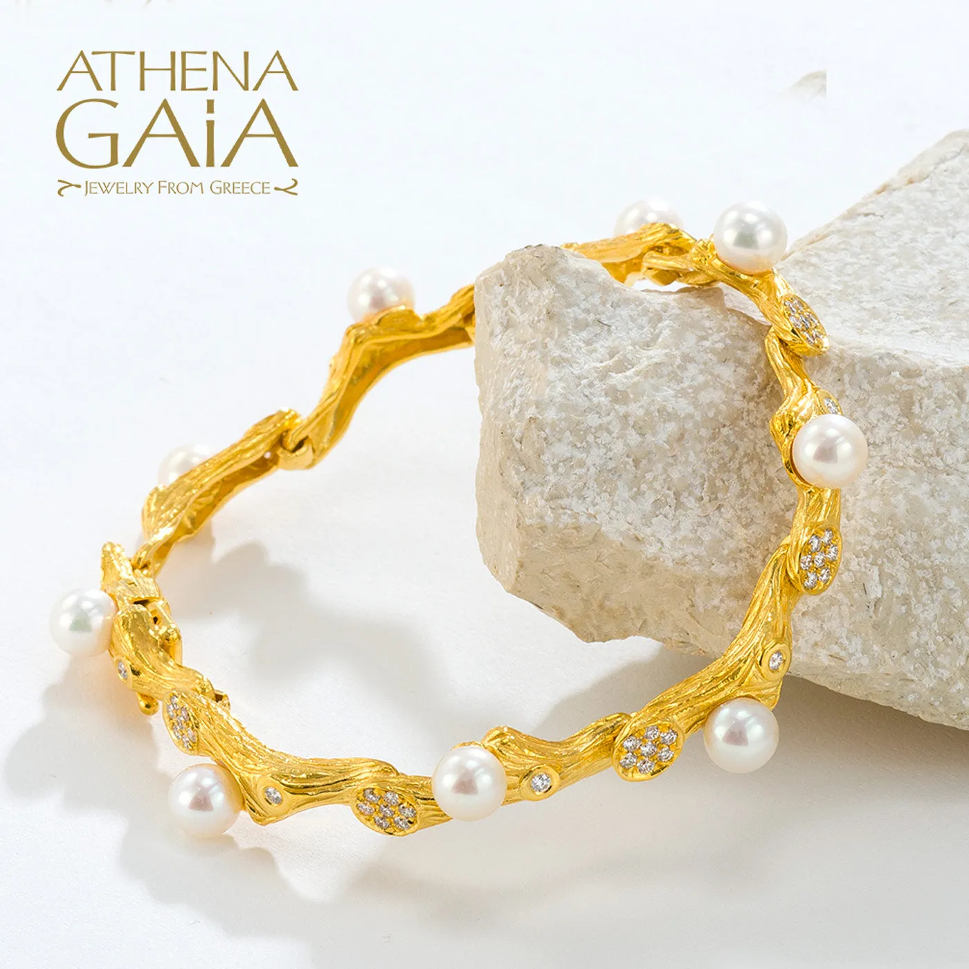 Four Seasons Winter Bracelet