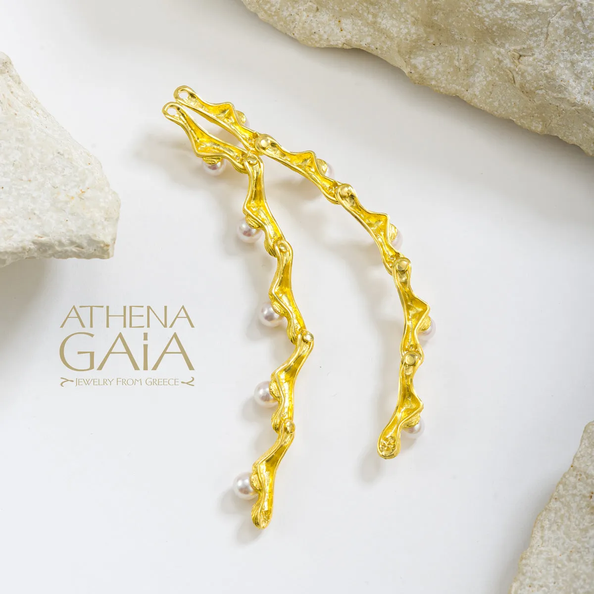 Four Seasons Winter Necklace with Pendant