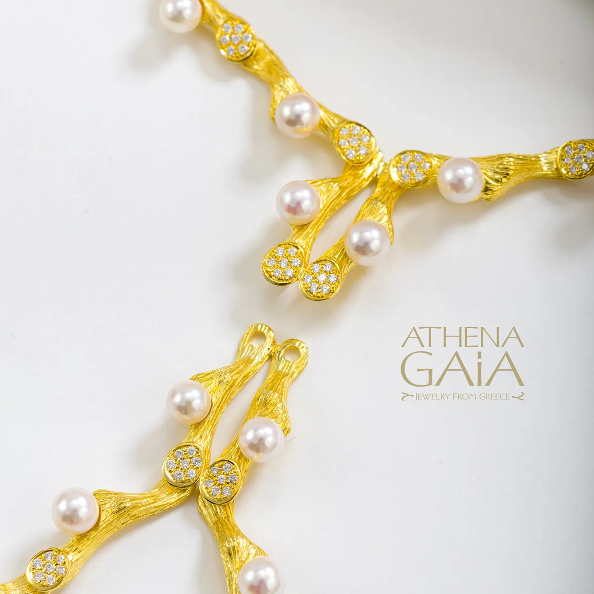Four Seasons Winter Necklace with Pendant