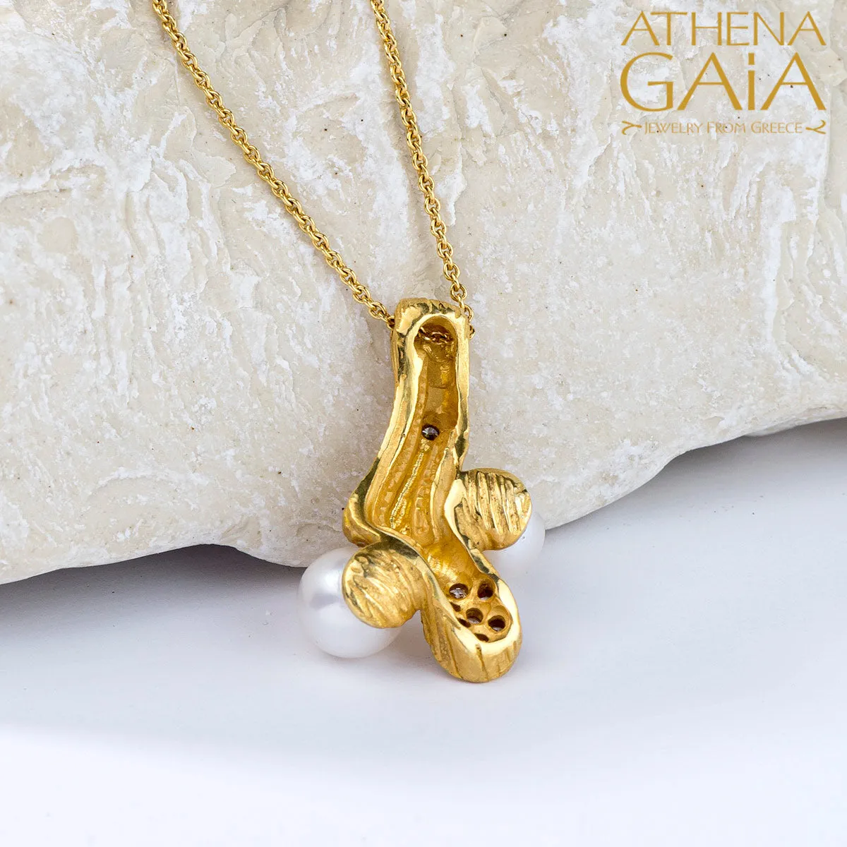 Four Seasons Winter Necklace