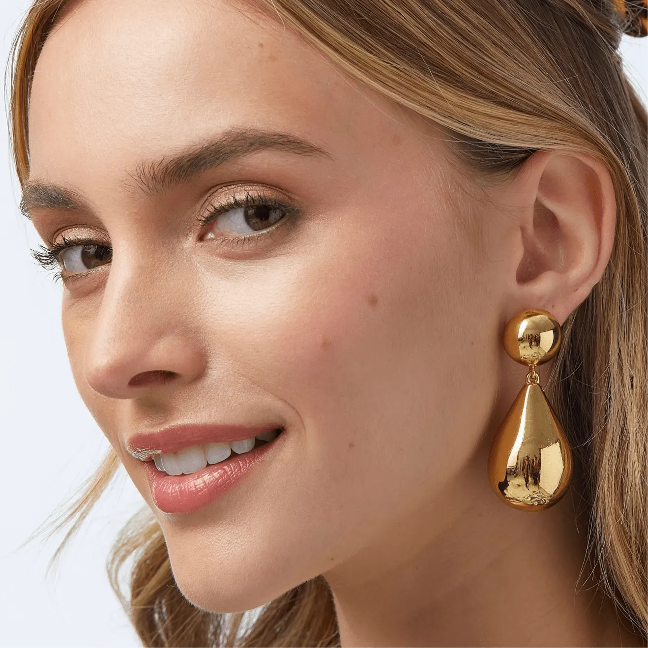 GOLD SMALL DOME TEARDROP EARRINGS