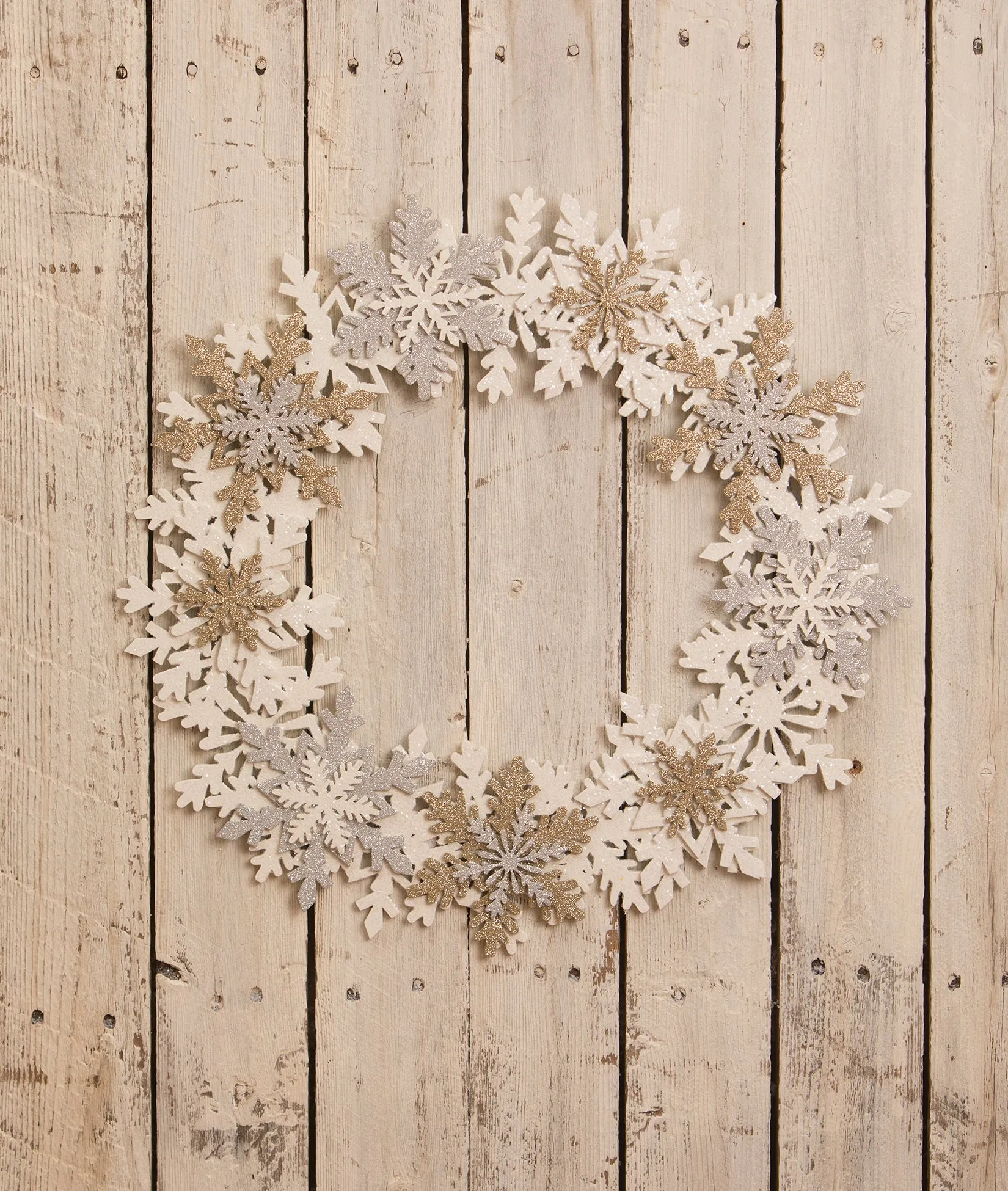 LC1724 - Silver and Gold Snowflake Wreath