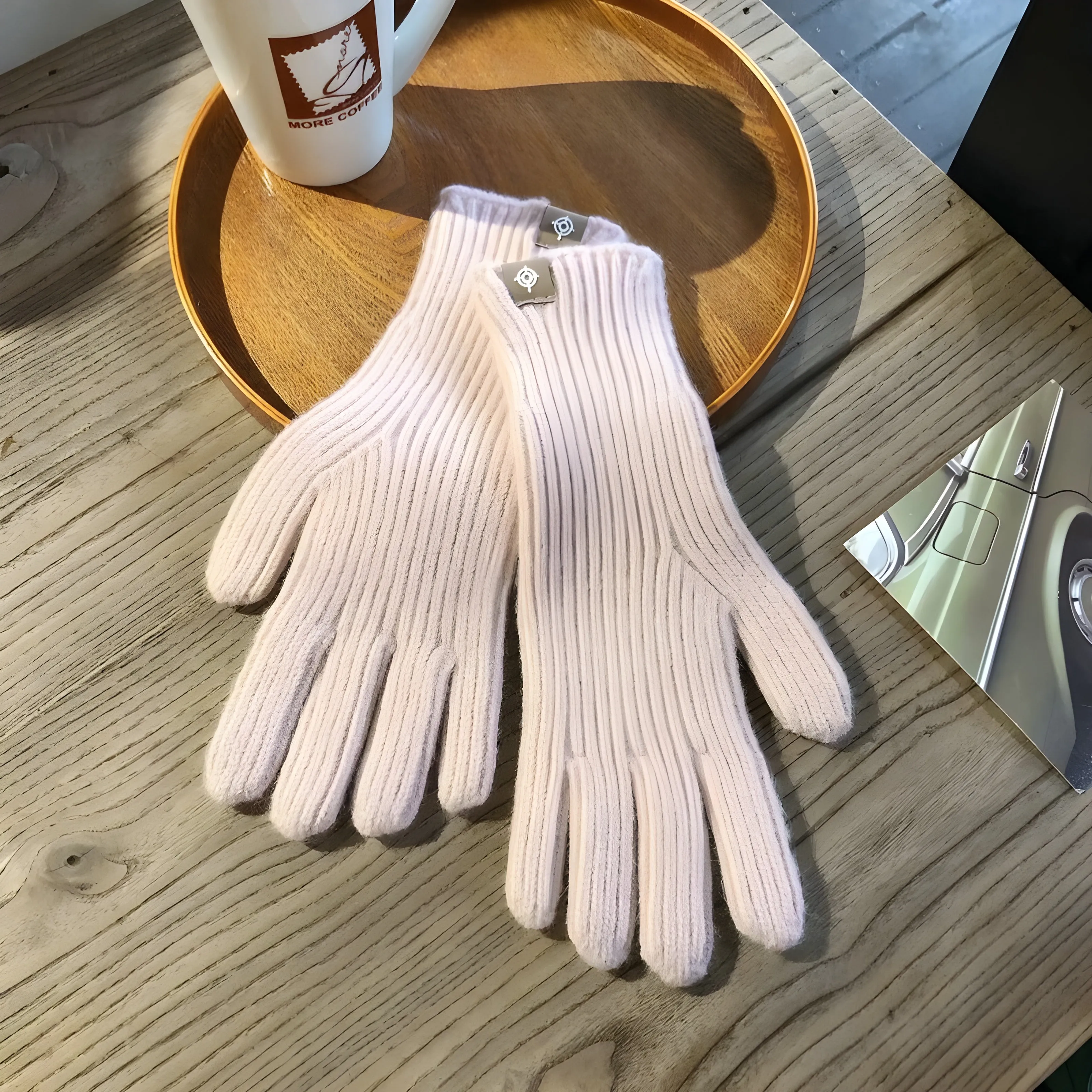 Ribbed Winter Gloves