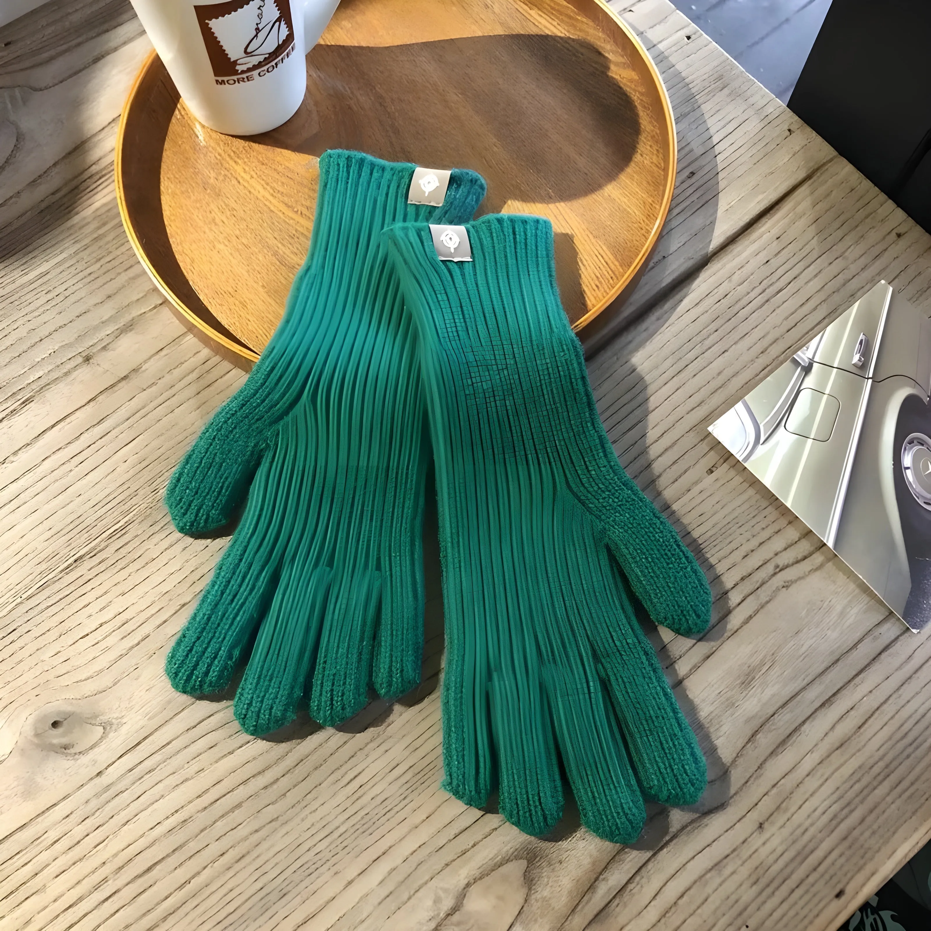 Ribbed Winter Gloves