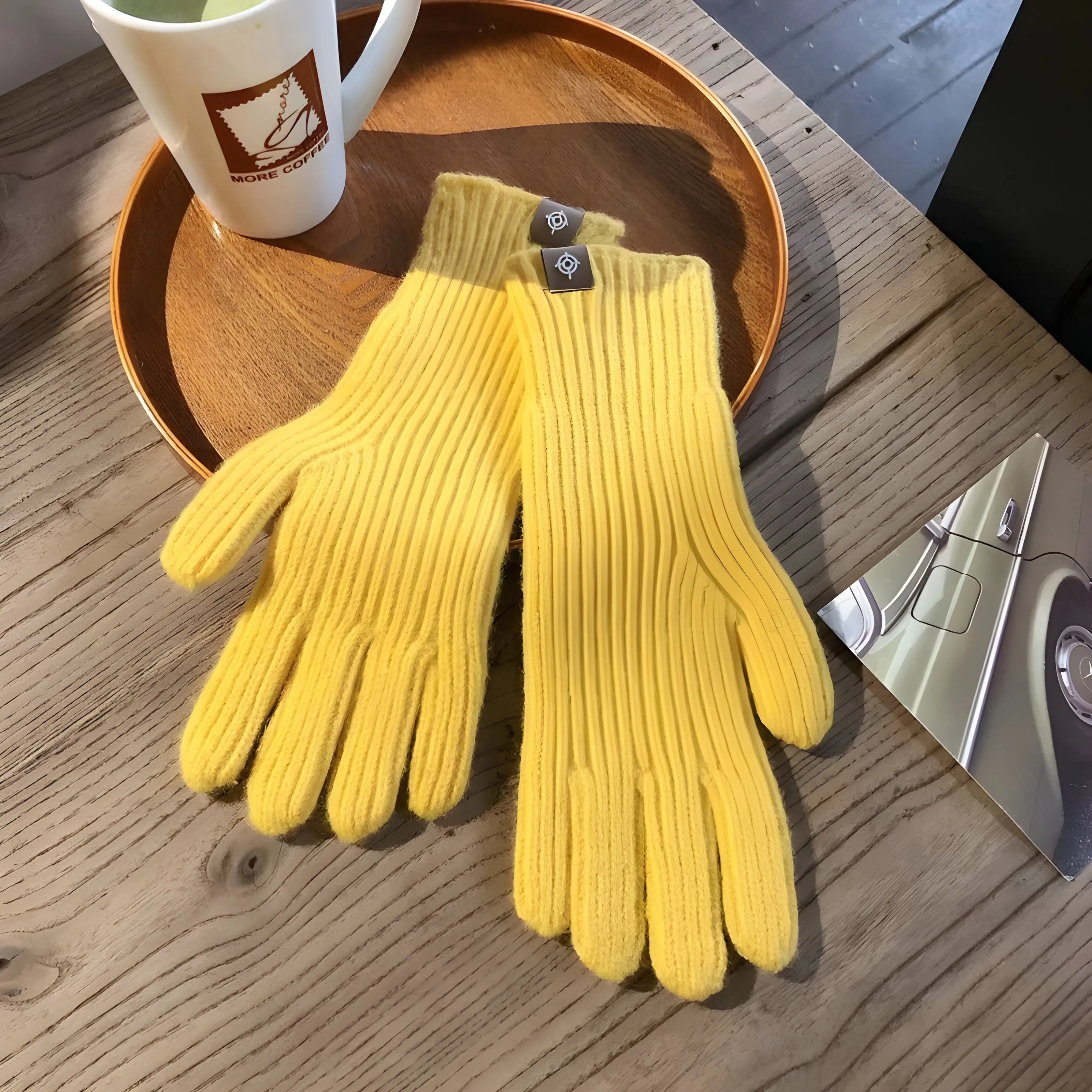 Ribbed Winter Gloves