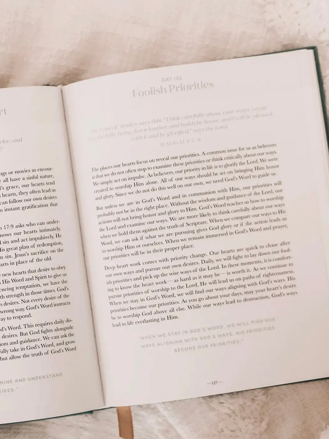 The Gospel Changes Everything-365 Day Devotional