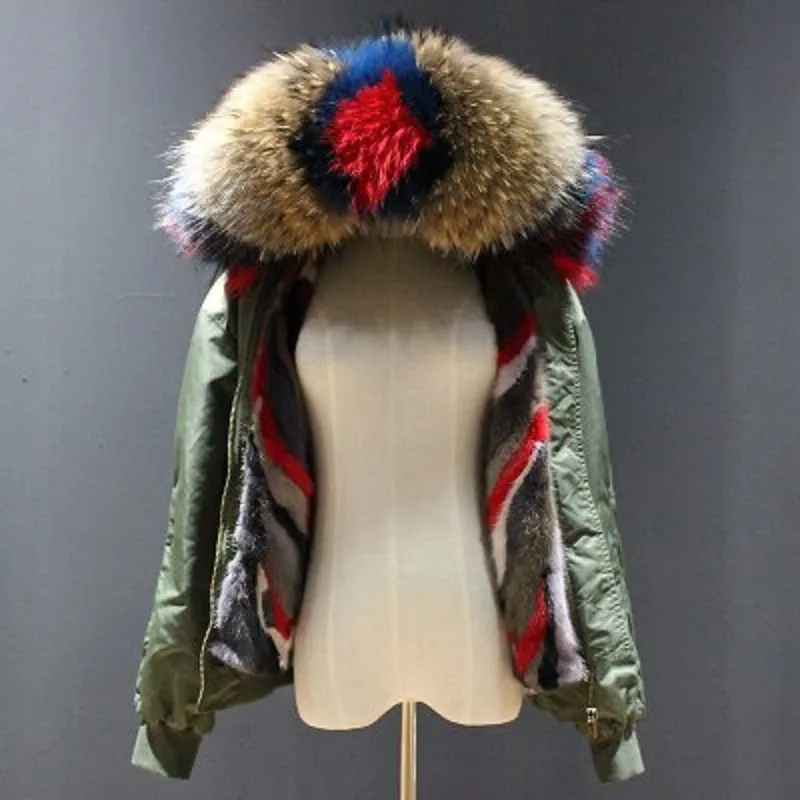 Women's Winter Casual Hooded Polyester Parka With Mink Fur