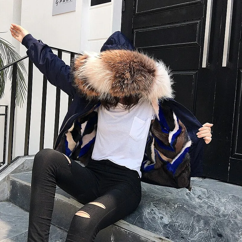 Women's Winter Casual Hooded Polyester Parka With Mink Fur
