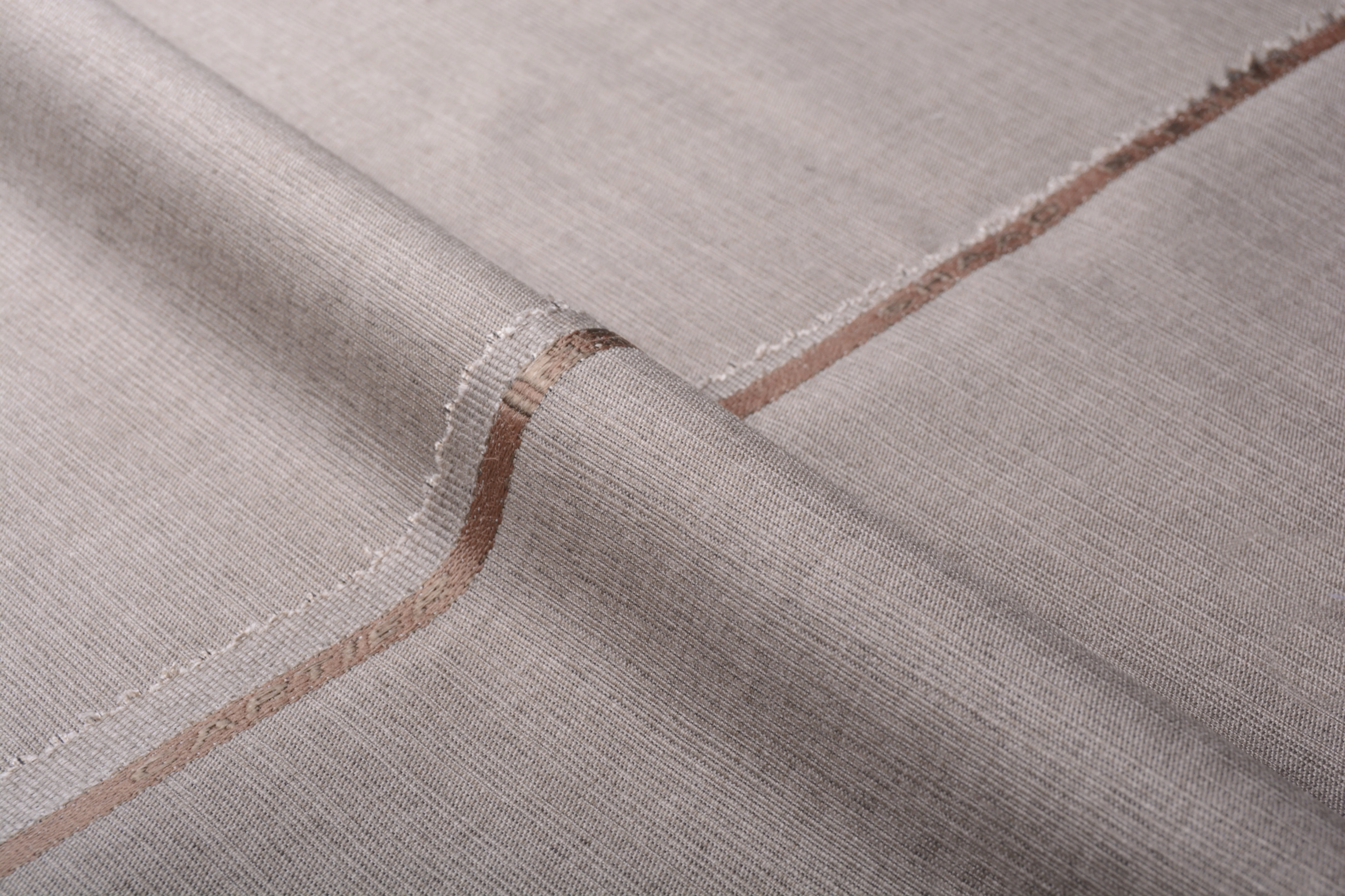 WOOL FINISH SUTTING - CARTIER